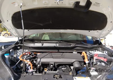 2021 Honda Cr-V Hybrid Touring z USA, uszkodzony, nr VIN 7FART6H9XME020353